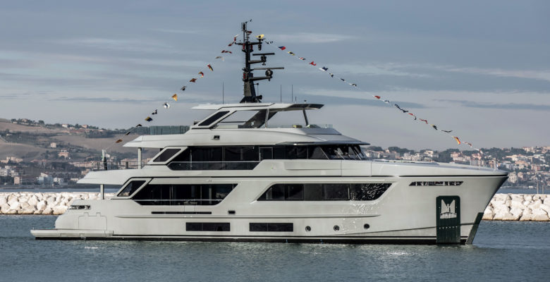 the yacht Pazienza is from Cantiere delle Marche